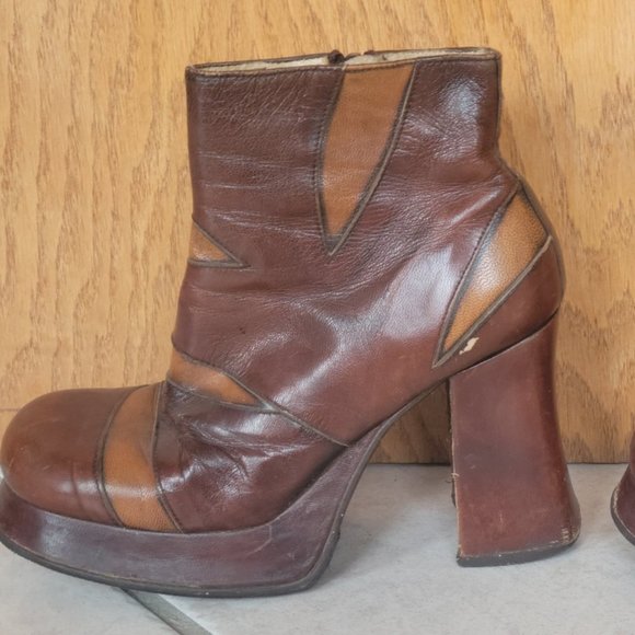 100% Real Leather Vintage Boots - Picture 7 of 11